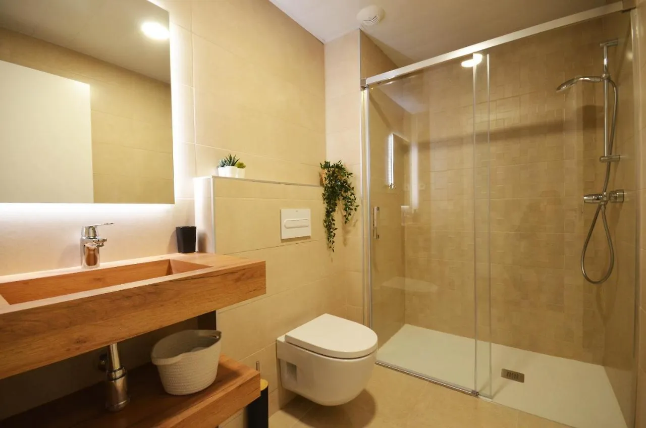 Golive Barques Daire Cambrils İspanya
